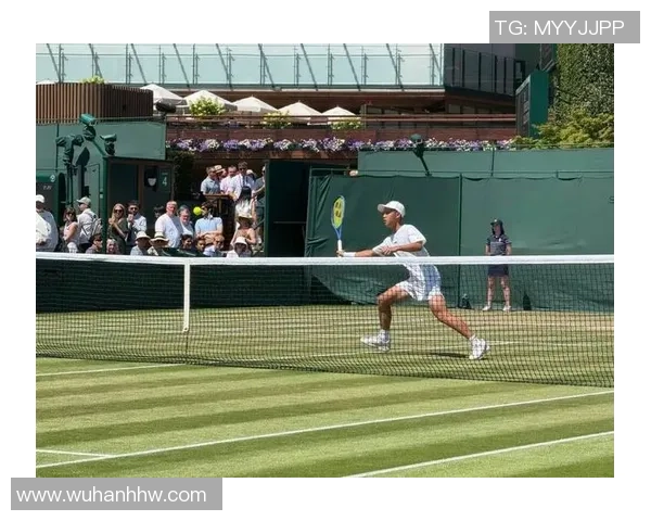 上海网球队在世锦赛中的个人能力展现与战术分析